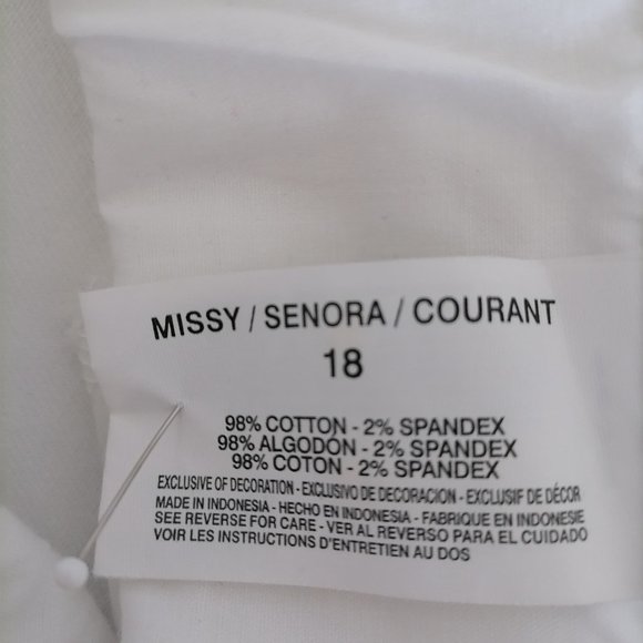 NWT Gloria Vanderbilt Womens White Ultra Stretch Slimmimg Amanda Jeans Size 18 - Picture 6 of 7